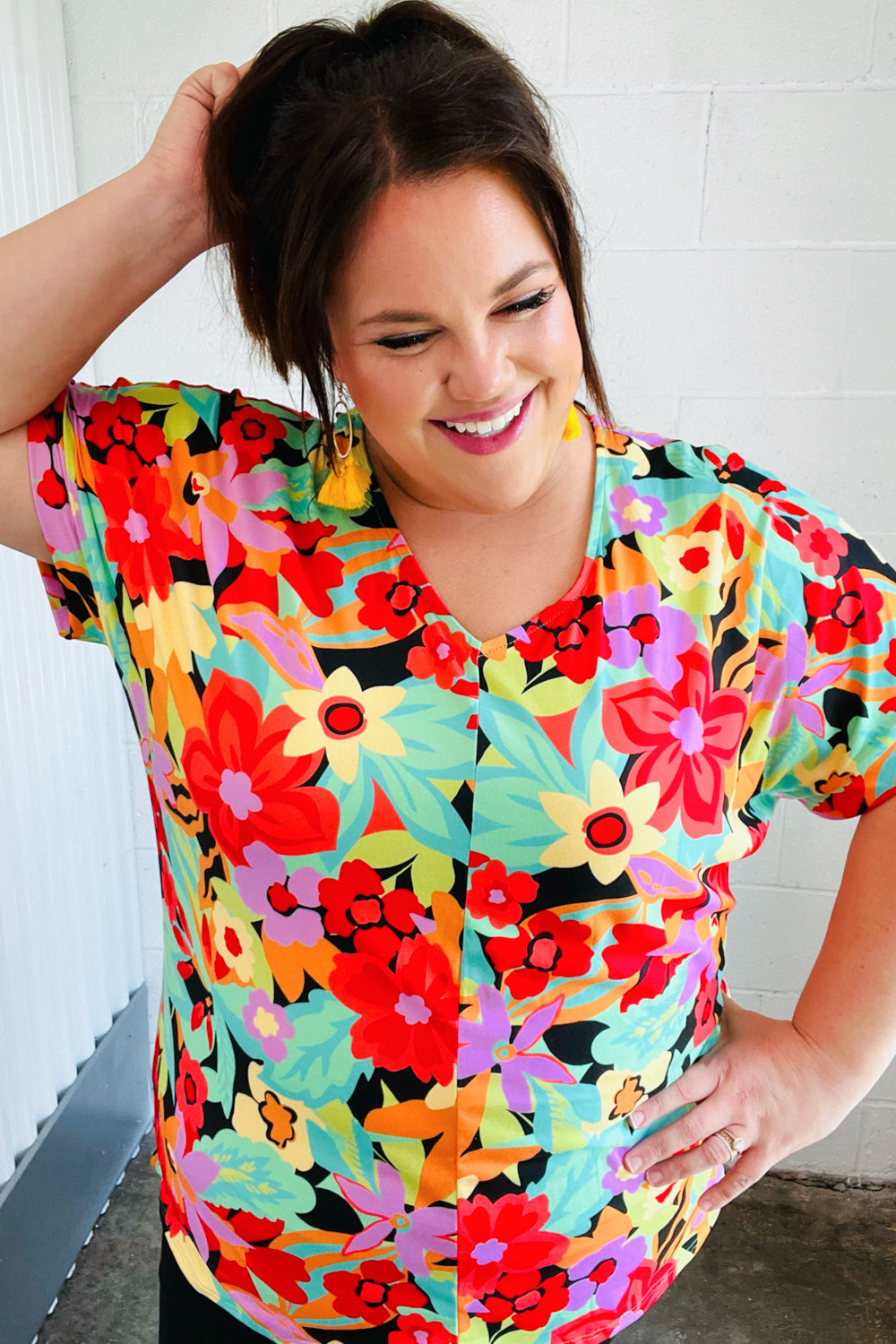 Multicolor Tropical Floral V Neck Drop Shoulder Top